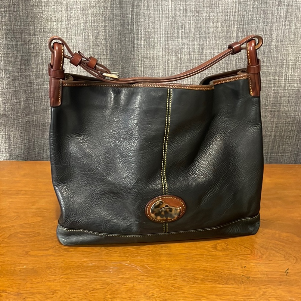 Dooney & Bourke Leather Tote Handbag